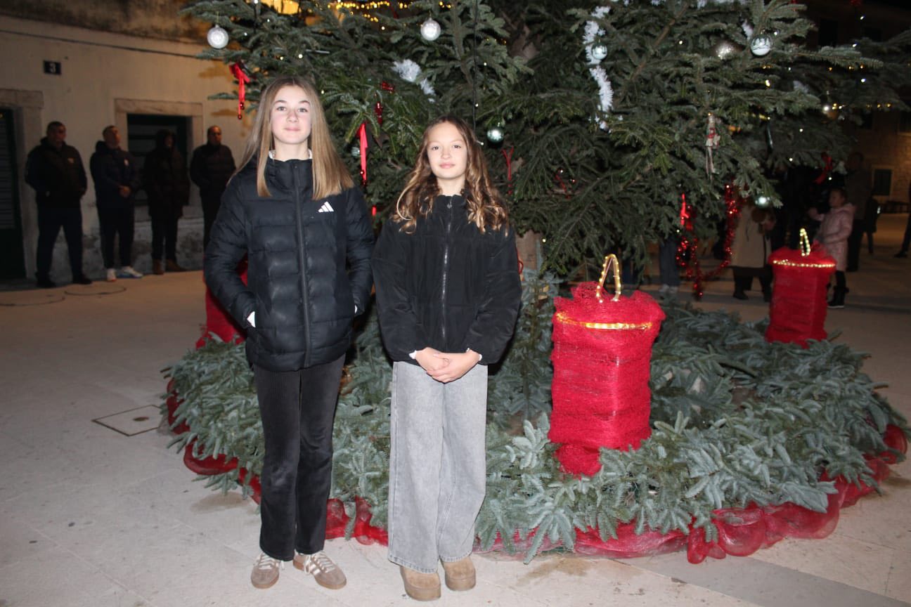 598552588_836060945853137_917040945990248952_n